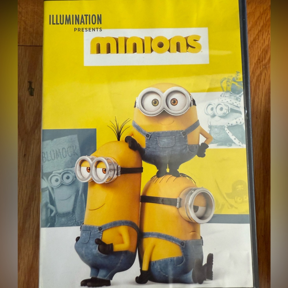 Minions DVD - Yellow and Blue